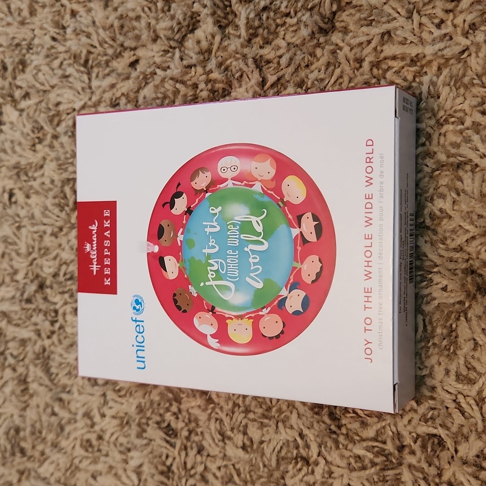 Hallmark Keepsake 2022 Ornament Unicef  - Joy to the Whole Wide World